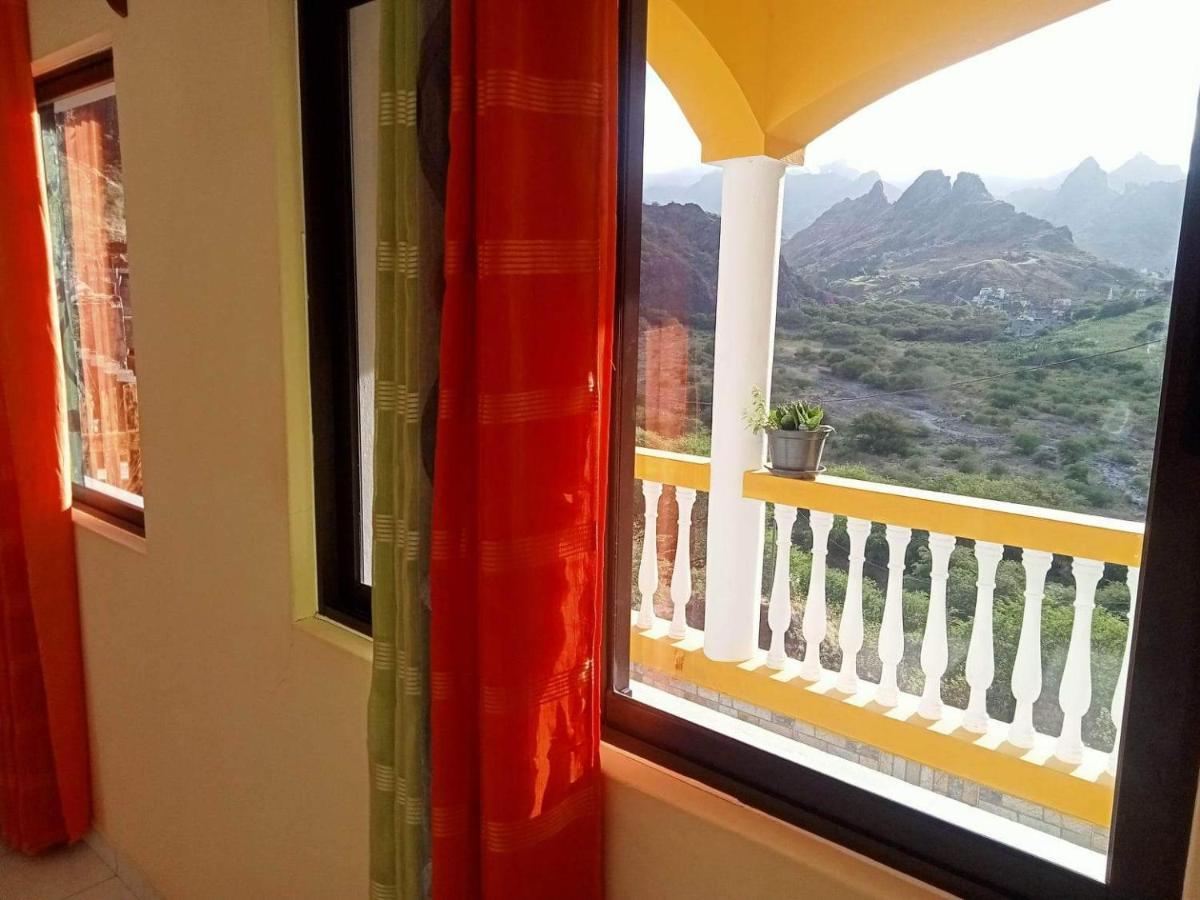 Casa Familiar Por Do Sol Bed & Breakfast Ribeira Grande Bagian luar foto